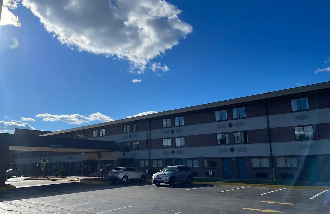 Hotel Roofing in St. Paul, MN